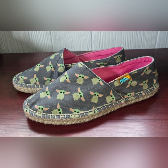 Ubuntu Shoes - Ubuntu Baby Yoda Star Wars Espadrilles Shoes Size 8w